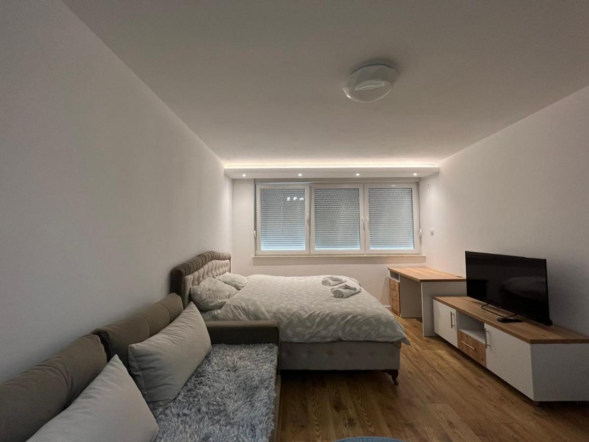 Apartmani Imperial Novi Pazar Exterior photo